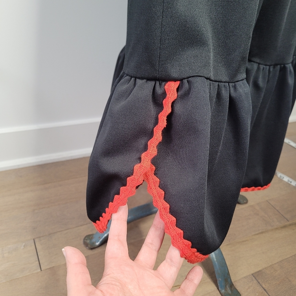 Vintage 1960's black maxi dress with red trim - Picture 11 of 14
